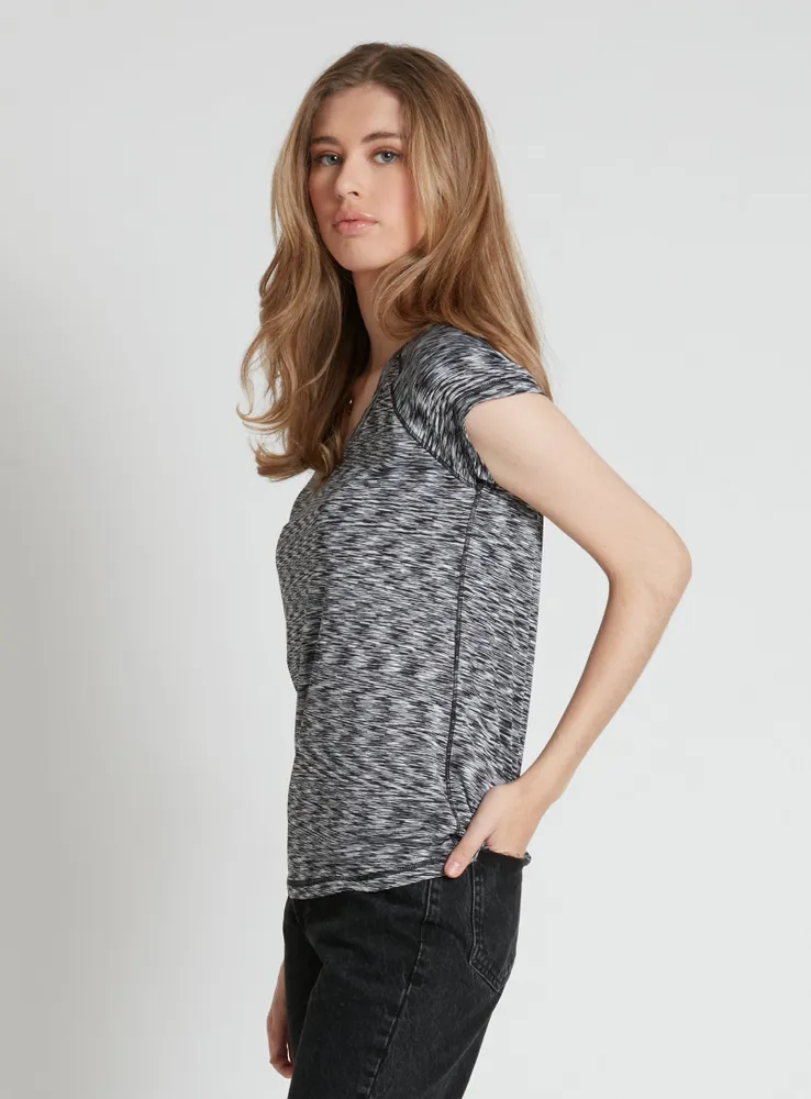 LAYA | 2 way stretch athleisure t-shirt