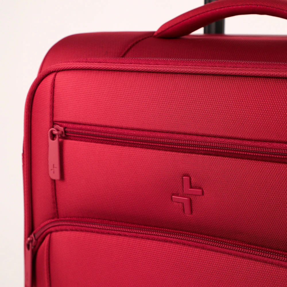 Verona Softside 21" Carry-on Luggage