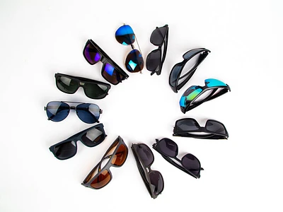 Simon Chang Mens sunglasses - In Store Only