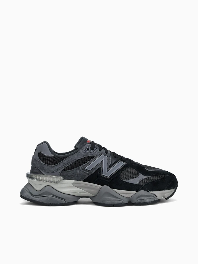 9060 Black Suede