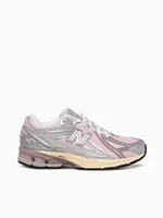1906r Rose Sugar Grey leather Mesh