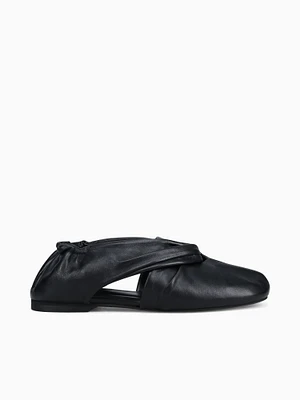 Alaula Black Leather