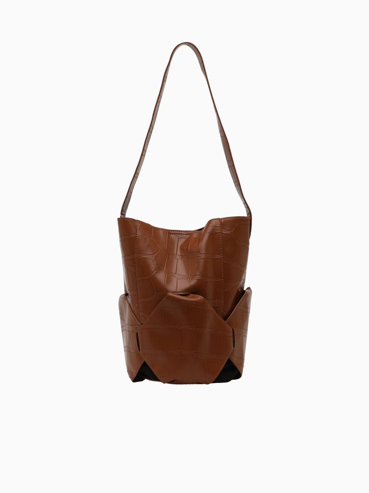 Cx1123 Claire Bucket Brown