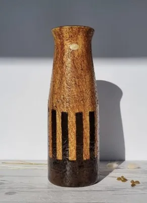 Mari Simmulson 1960 Eritrea Series Burnt Sugar and Caramel Palette Modernist Vase