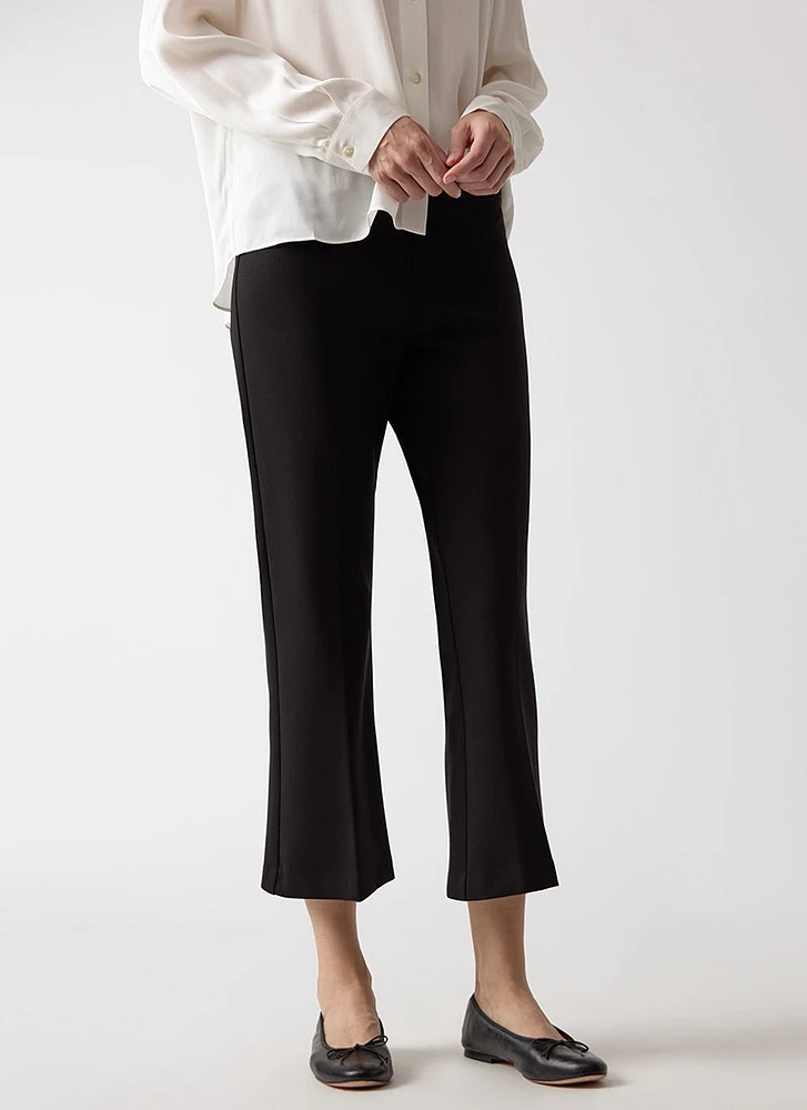 Leo Signature Crop Flare Pant