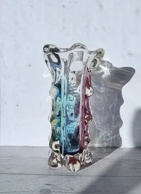 Sanyu Glassworks Narumi Rainbow Sommerso Controlled Trails Statement Vase, 60s-70s