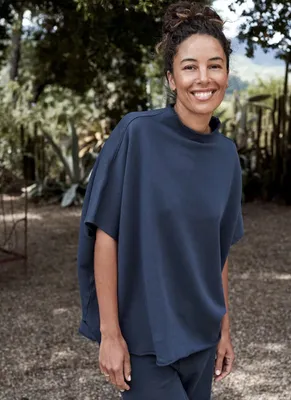 Audrey Funnel Neck Capelet