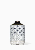 Ceramic diffuser, chrysanthemum pattern