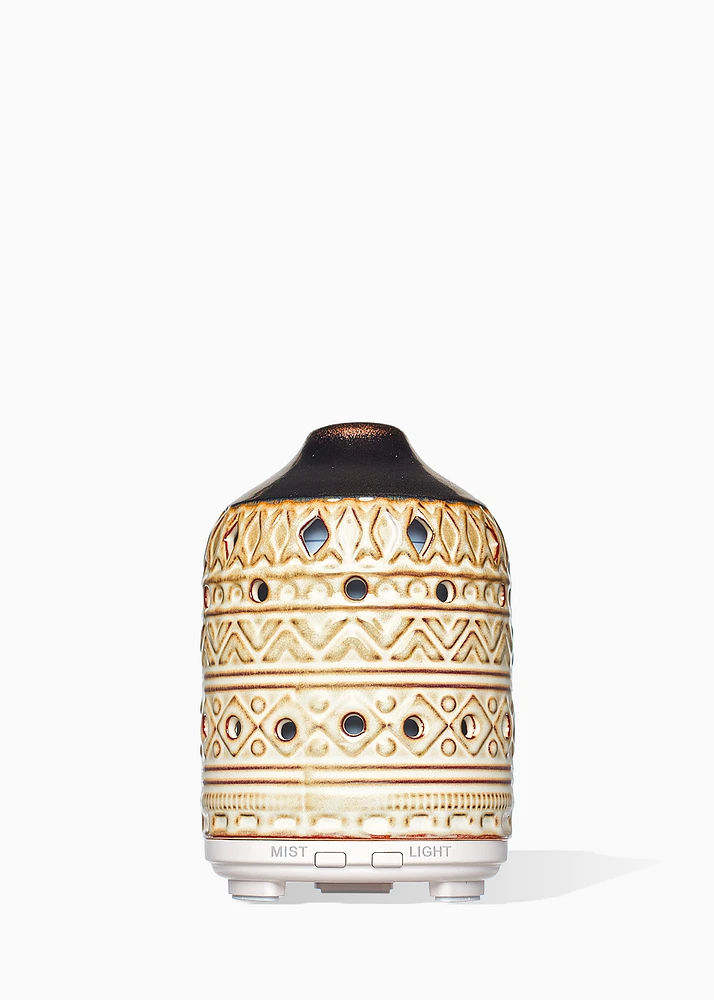 Ceramic diffuser, mandala pattern