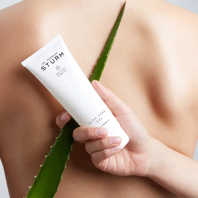 DUNE The Bod Guard SPF 30 Invisible Gel Sunscreen