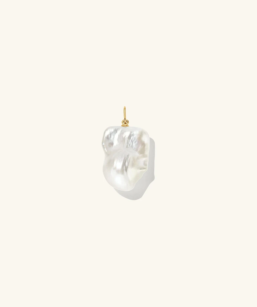 Isabel Baroque Pearl Charm