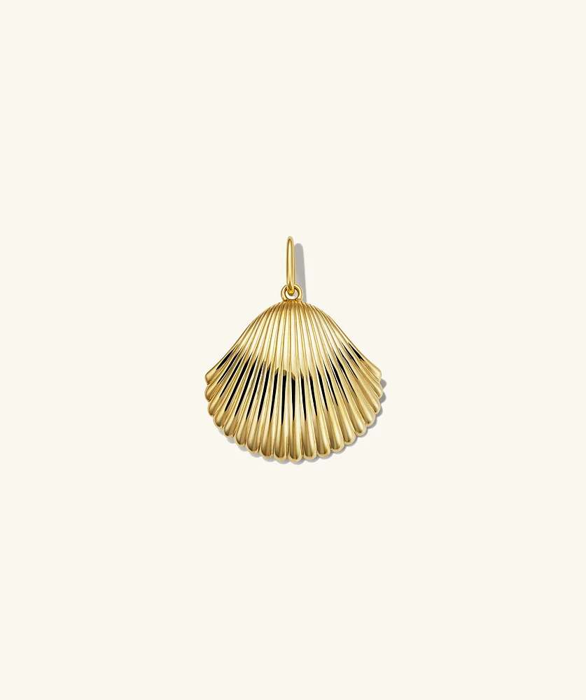 Amelia Shell Pendant