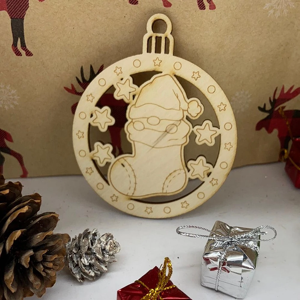 Gnome Ornament Set (5pcs + Case)