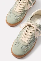 Notice Mesh Sneaker