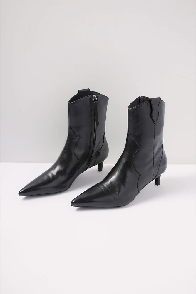 Dallas Bootie
