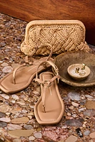 Lorene T Strap