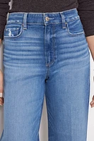 Annesa w Raw Hem