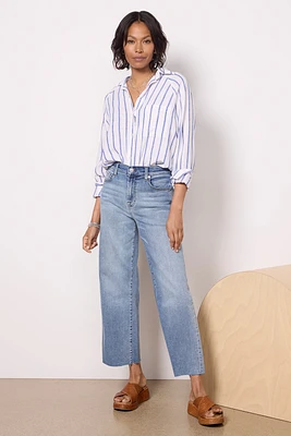 Cropped Alexa w Raw Hem