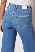 Anessa with Set Pockets