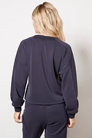 Ari Sleek Pullover