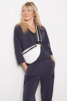 Ari Sleek Pullover