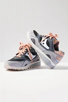 Shadow 6000 Sneaker