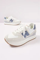 574+ Sneaker