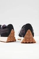 327 Sneaker