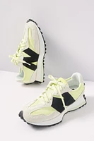 327 Sneaker