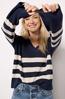 Miramar Vneck Pullover