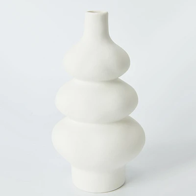 White wavy vase