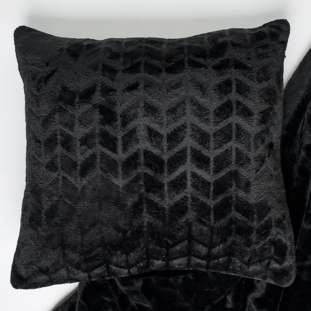 Plush cushion