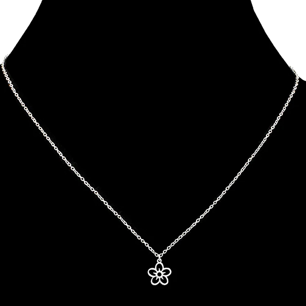 Flower necklace - Silver