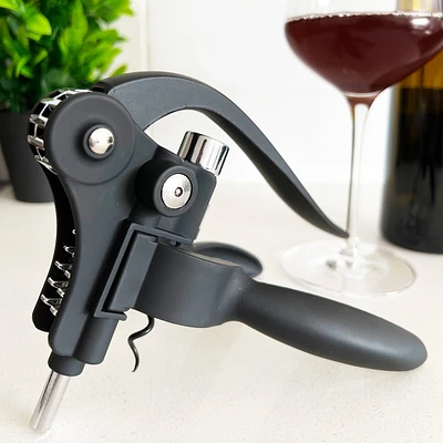 Lever corkscrew