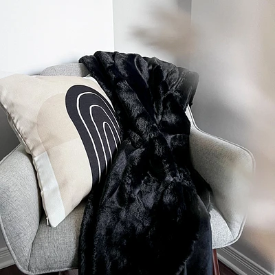 Faux rabbit fur throw - Black
