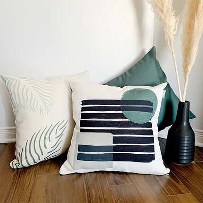 Kozy Cushion - Green and black