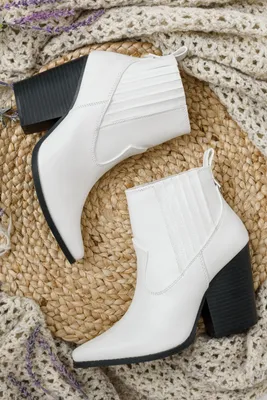 Easy Ankle Boots