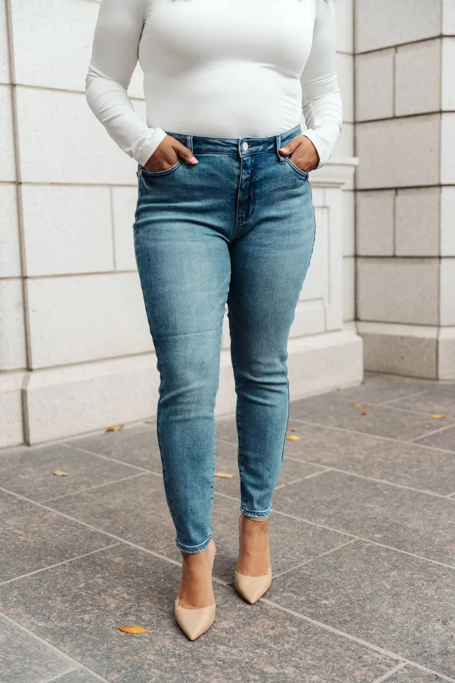 Scout & Molly's Boutique Lily Hi-Waisted Tummy Control Jeans