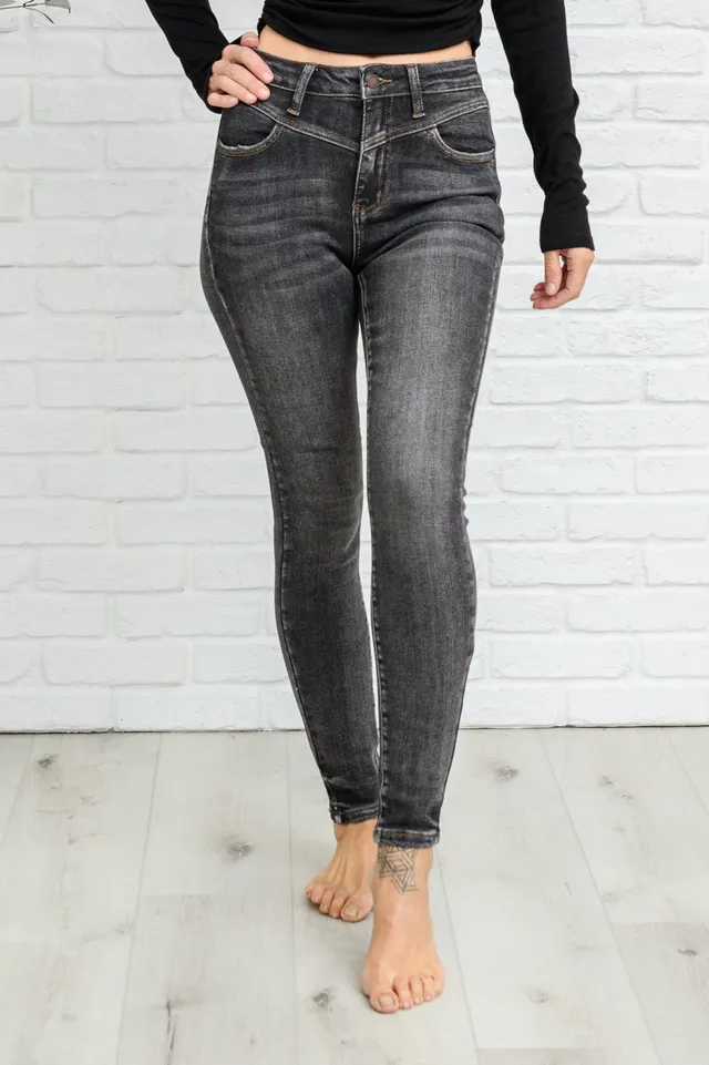 Scout & Molly's Boutique Lily Hi-Waisted Tummy Control Jeans