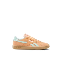 Court_retro.