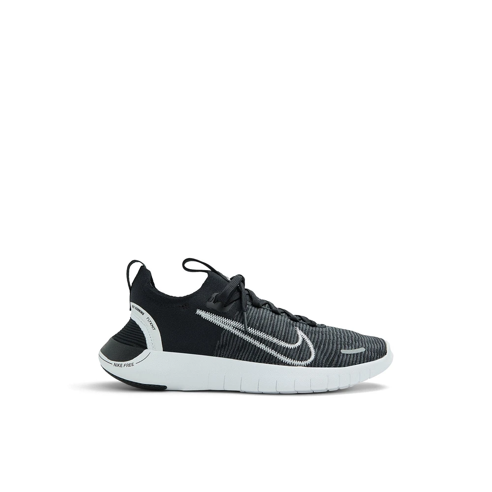 Freerun_fly