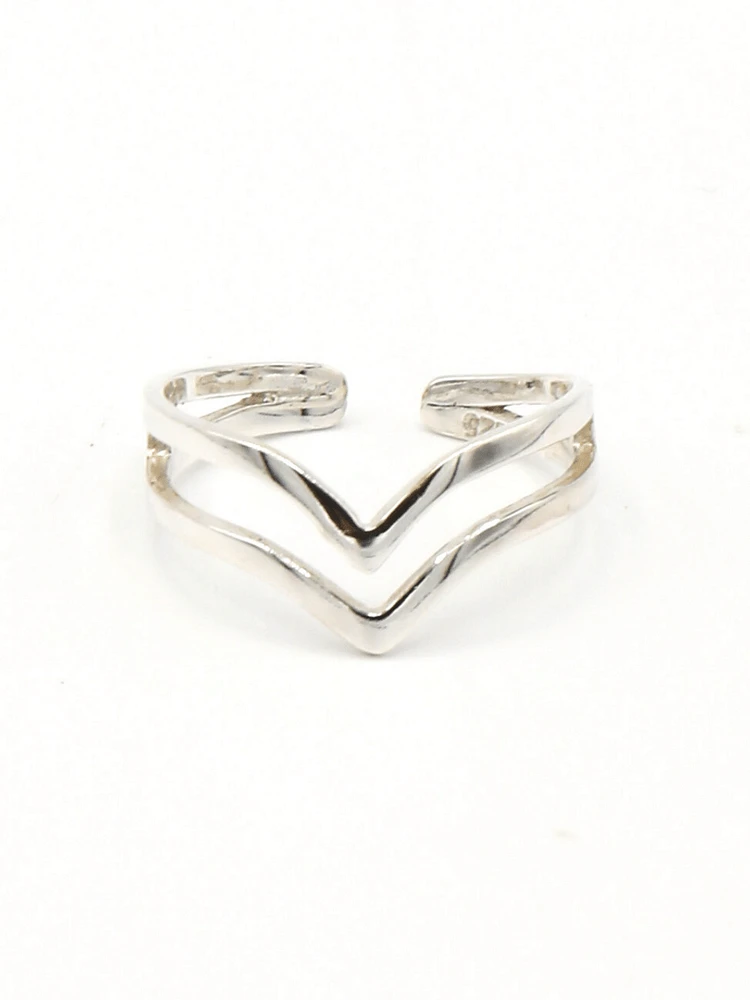 Bague en argent sterling double V