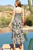 Black/White Spaghetti Strap V Neck Maxi Dress