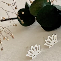 Kamala Lotus Stud Earrings In Silver