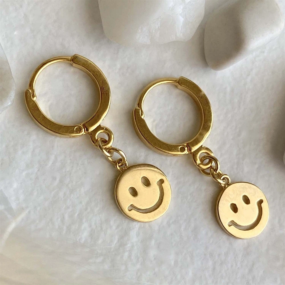 Que tengas un buen día abrazador de cara sonriente