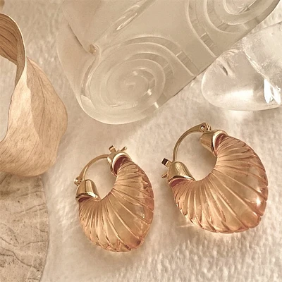 Cyprus Peach Vintage Resin Hinge Hoop