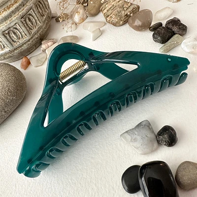 Gilot Hollow Triangle Hair Claw