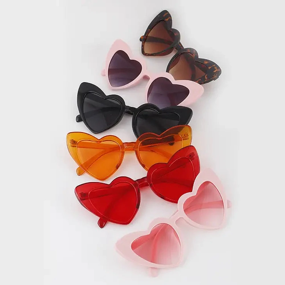 Lunettes de soleil coeur rétro