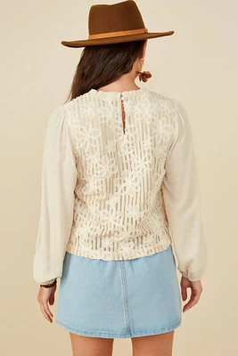 Floral Embroidered Puff Slv Top