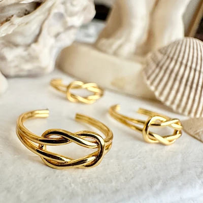 Knotty Gold Band Toe Ring